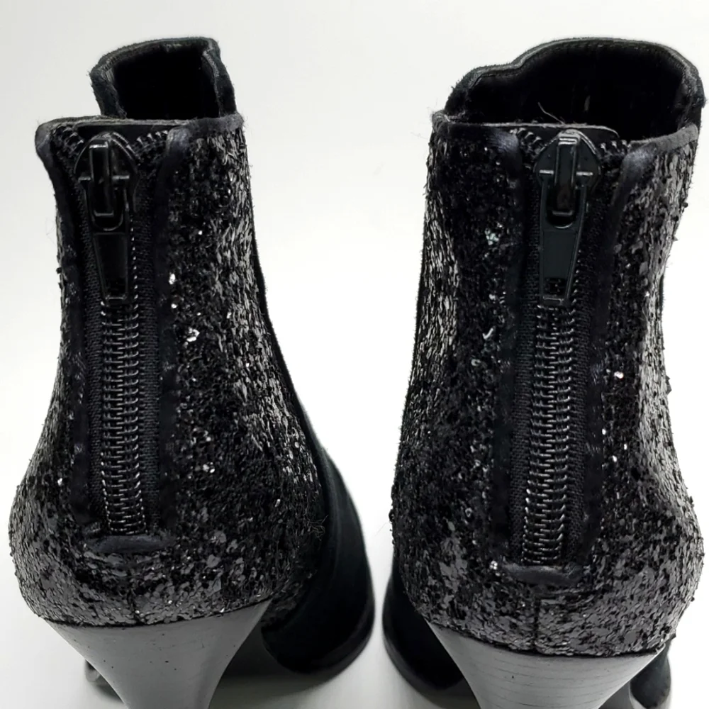 BCBG Paris Milan Black Faux Leather Suede Black Glitter Ankle Booties 6B